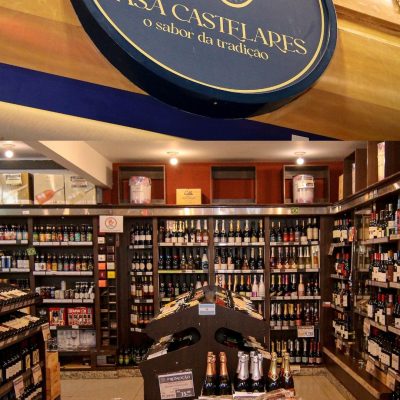 Casa Castelares